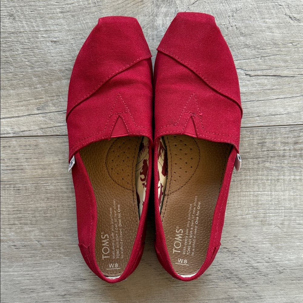 TOMS Women's Bold Red Canvas Loafers